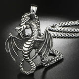 Collier Dragon Ailé Maléfique