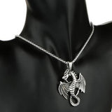 Collier Dragon Ailé Maléfique